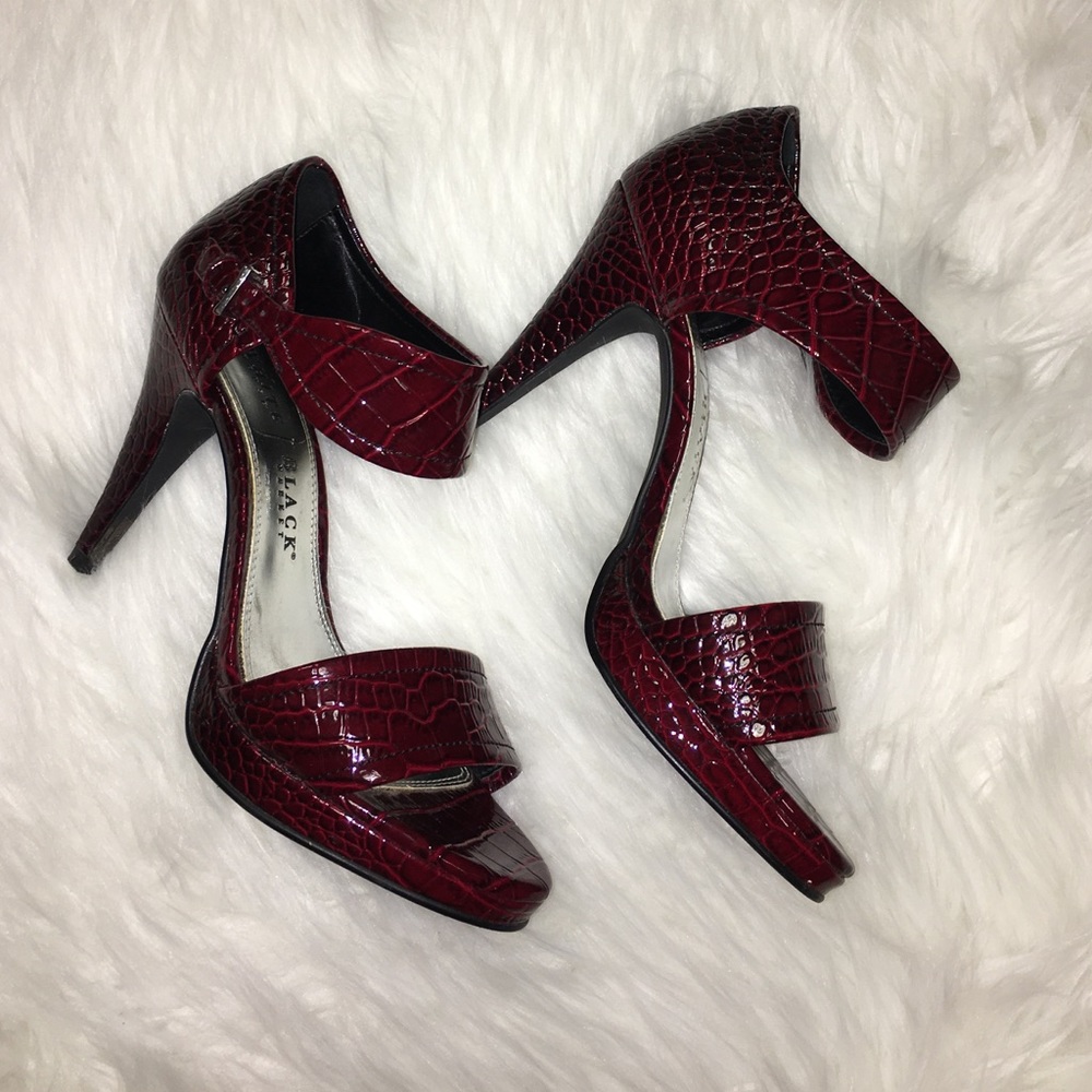 Final Price❗️✨White House Black Market Heels